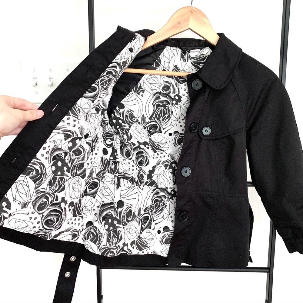 H&M Belted Blazer - Picture 4 of 8